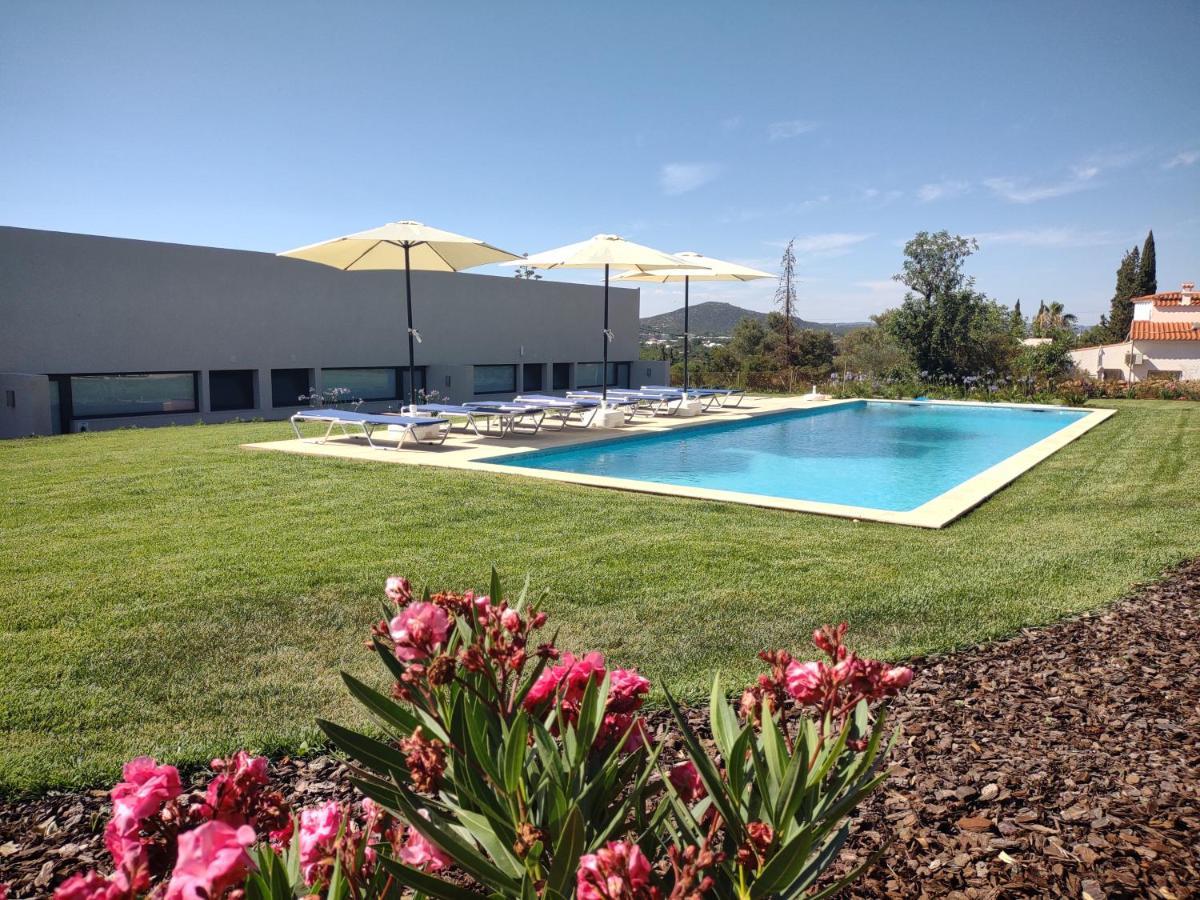Suites Sunny Hill Moncarapacho Bagian luar foto
