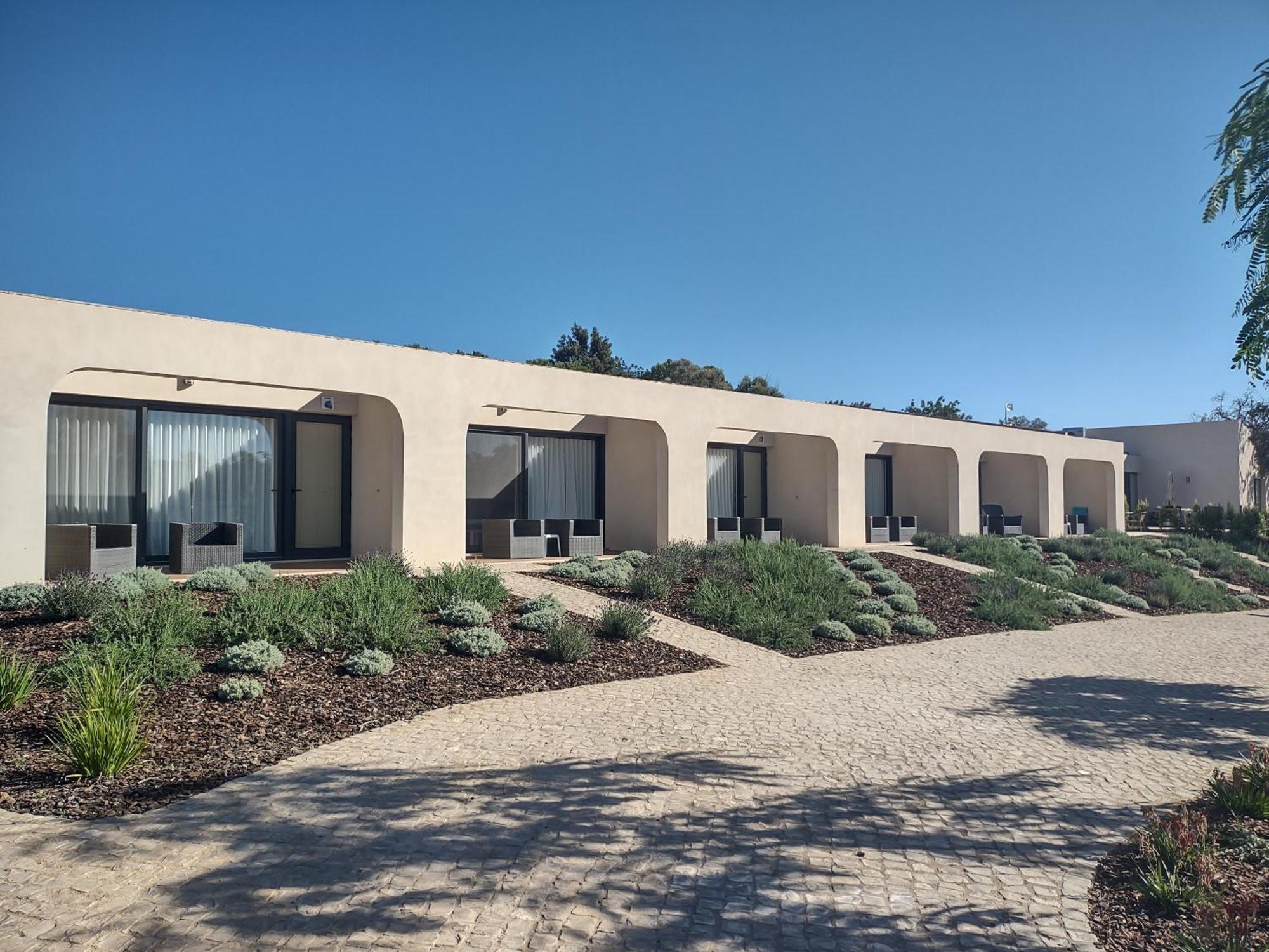 Suites Sunny Hill Moncarapacho Bagian luar foto